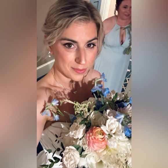 Meet me - Picture 2 of 5